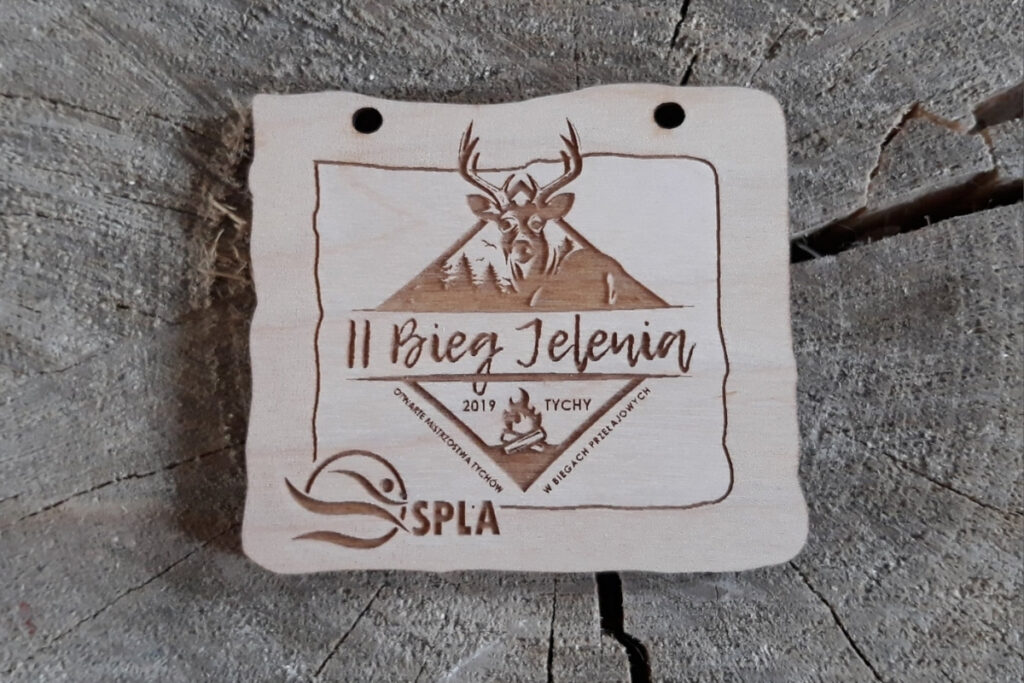 Drewniany medal na II Bieg Jelenia