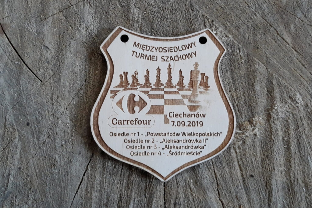 Medal szachowy z drewna, trofeum na turniej szachowy, eko medal dla szachisty, pamiątka z zawodów szachowych z grawerem, drewniane medale dla dzieci i dorosłych.